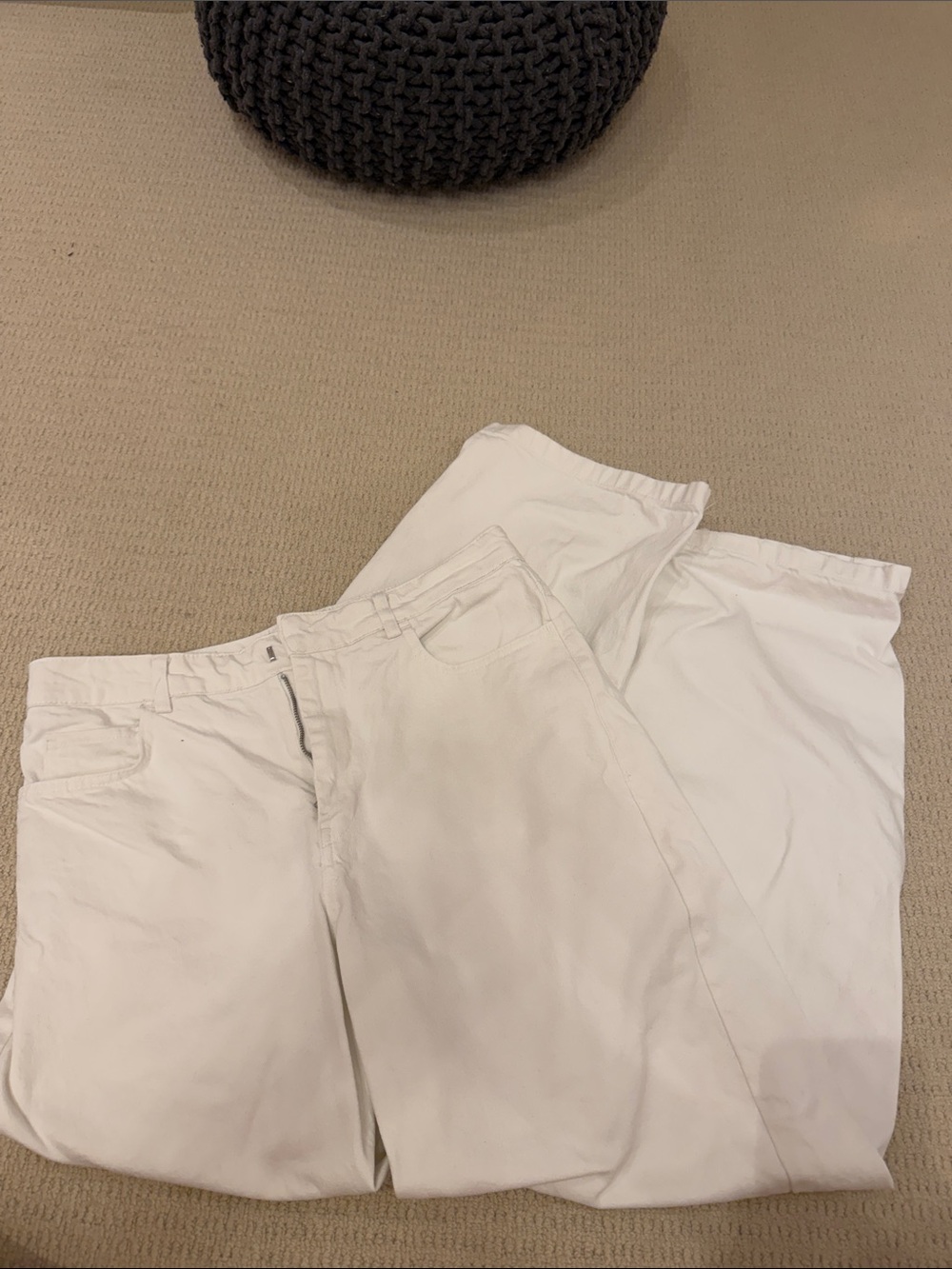 White Casual Pants - Classic Clean Look